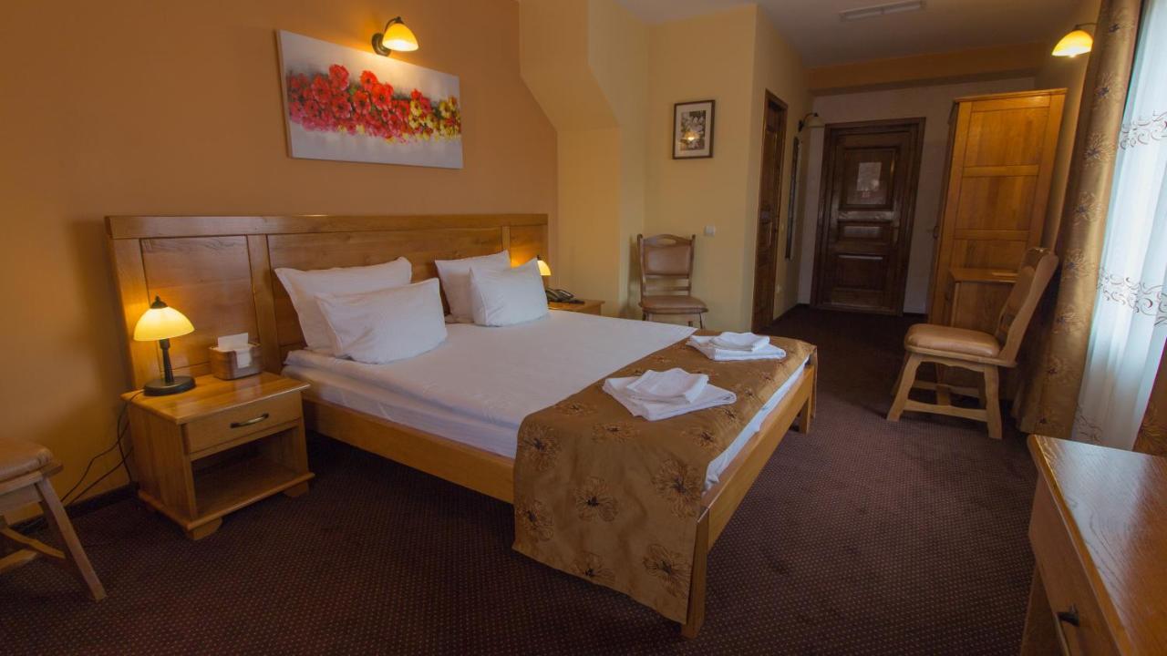 Pension La Fontana Бая-Маре Екстер'єр фото