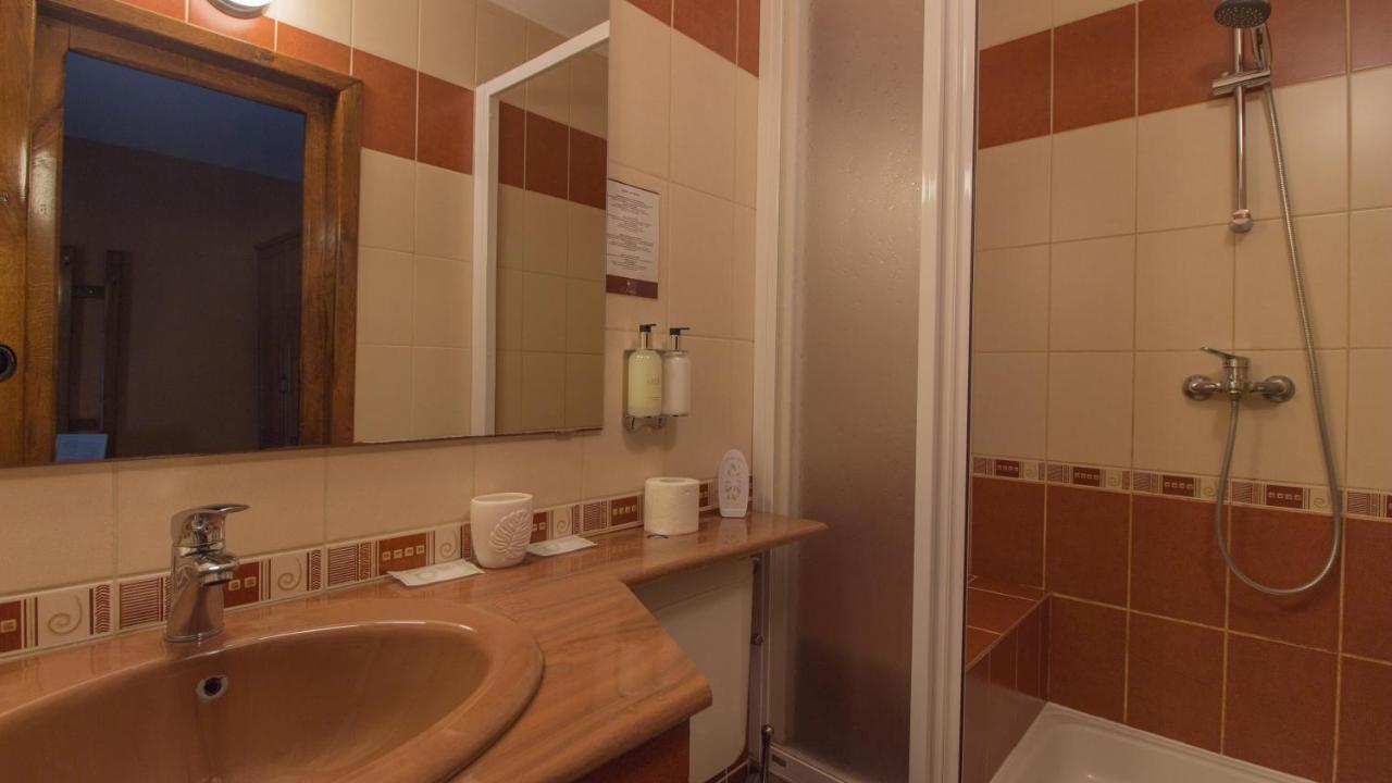Pension La Fontana Бая-Маре Екстер'єр фото